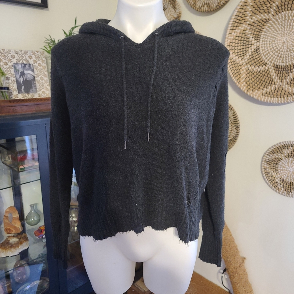 AE distressed sweater